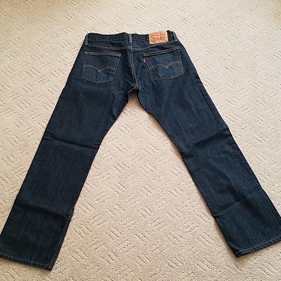 Levi's Jean's - Picture 3 of 3